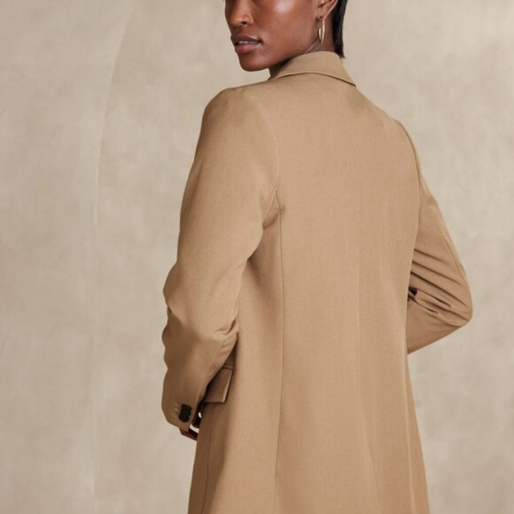 Women's Sculpted Suit Blazer in Plateau Beige Size 4 - Picture 3 of 3